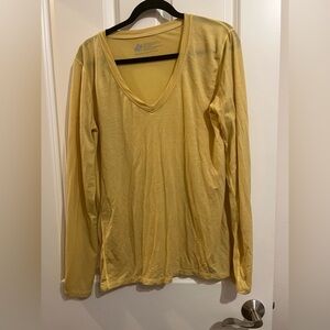 Woolly long sleeve merino wool shirt in yellow.